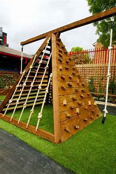 Childrens Outdoor Play Equipment