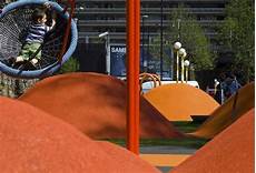 Playground Tunnel